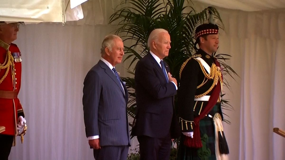 Biden dorazil na Windsor za Karlem III.